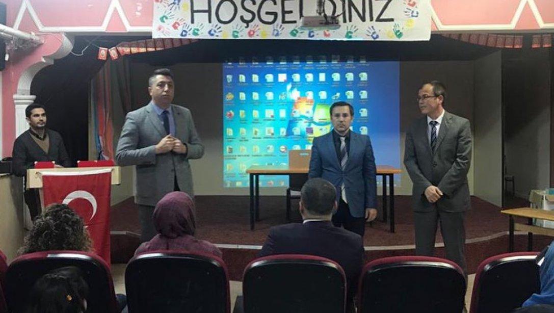 Cumhuriyet İlkokulunuzda Gaziantep üniversitesi öğrt. üyesi. doç.dr ibrahim Tanrikillu ve Psk.dan. ve yazar Ahmet Alpaslan tarafından aile eğitim seminerinin 2. sini düzünlendi.