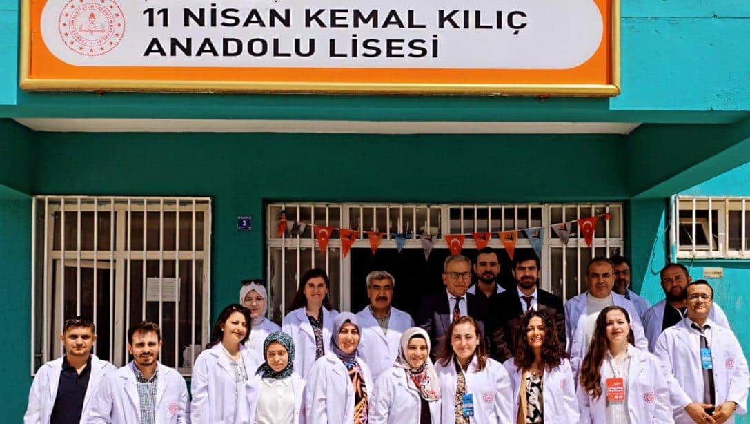 İlçemiz 11 Nisan Kemal Kılıç Anadolu lisesini 4006 TUBİTAK BİLİM FUARI açılışı yapıldı.