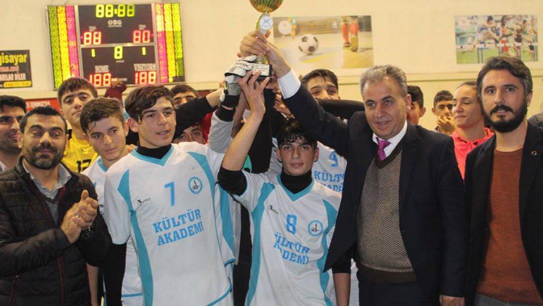 İlçemiz Liseler arası Futsal Turnuvası düzenlendi